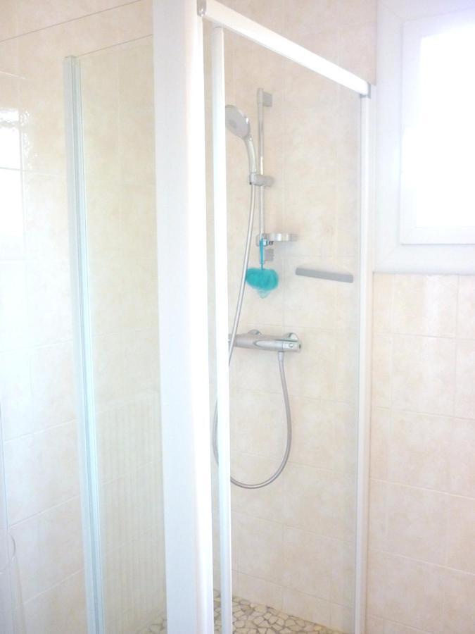 Maison Charmante A Sainte-Marie Avec Grand Jardin Ngoại thất bức ảnh