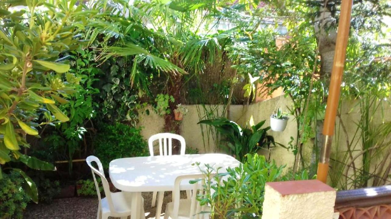 Maison Charmante A Sainte-Marie Avec Grand Jardin Ngoại thất bức ảnh