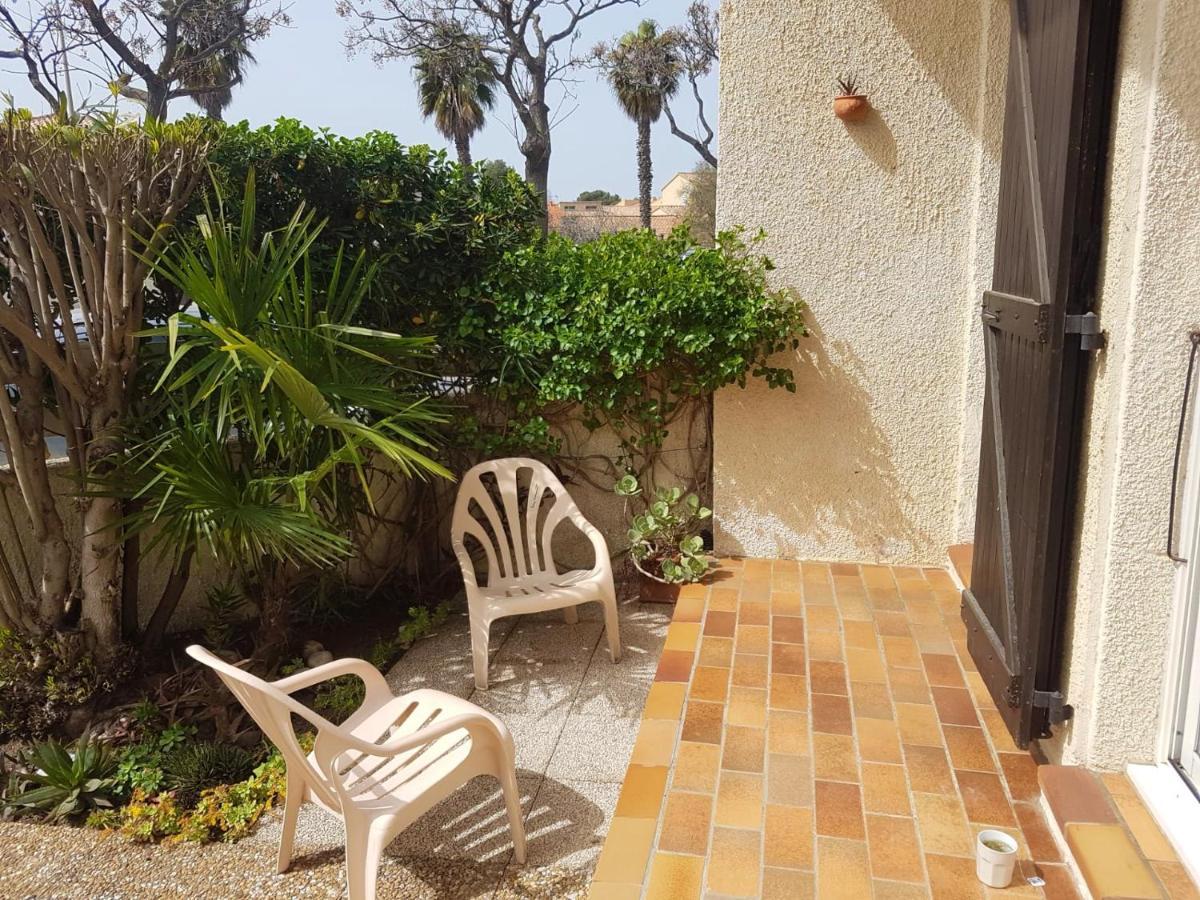 Maison Charmante A Sainte-Marie Avec Grand Jardin Ngoại thất bức ảnh